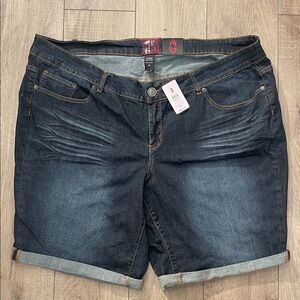Torrid Dark Blue Bermuda Cut Off Jean Shorts New With Tags Size 26